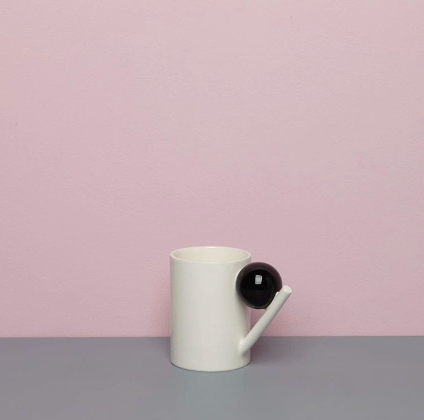 ball handle mug black